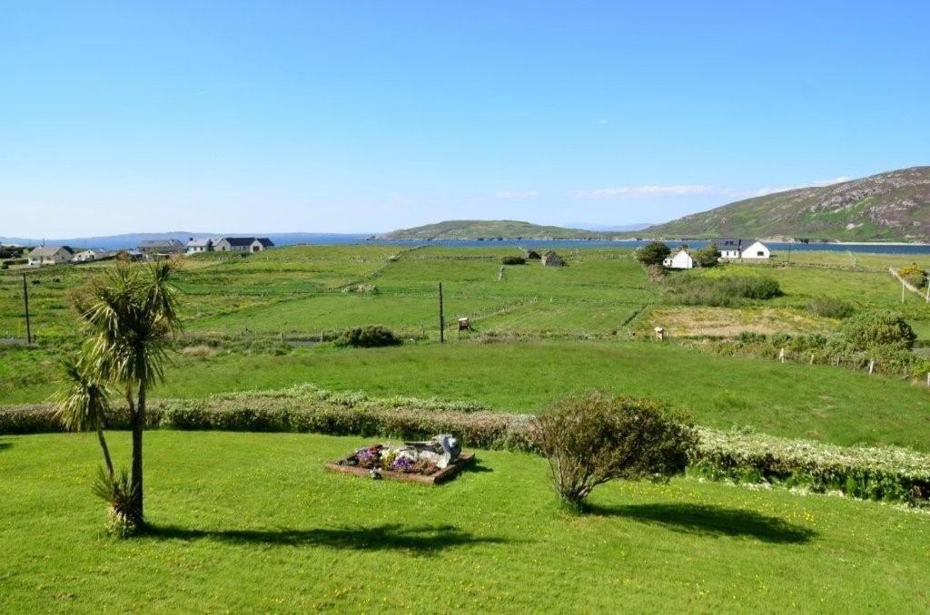 Decourcey'S Hazelbrook Farmhouse B&B Cleggan Luaran gambar